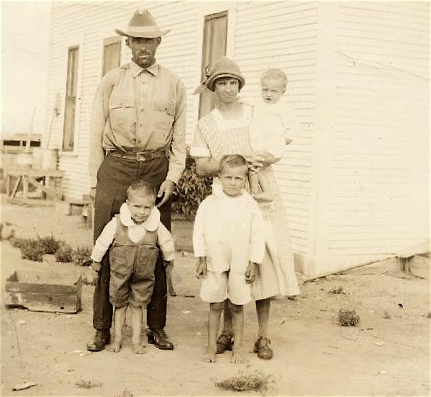 Turner Family_Dalhart, TX